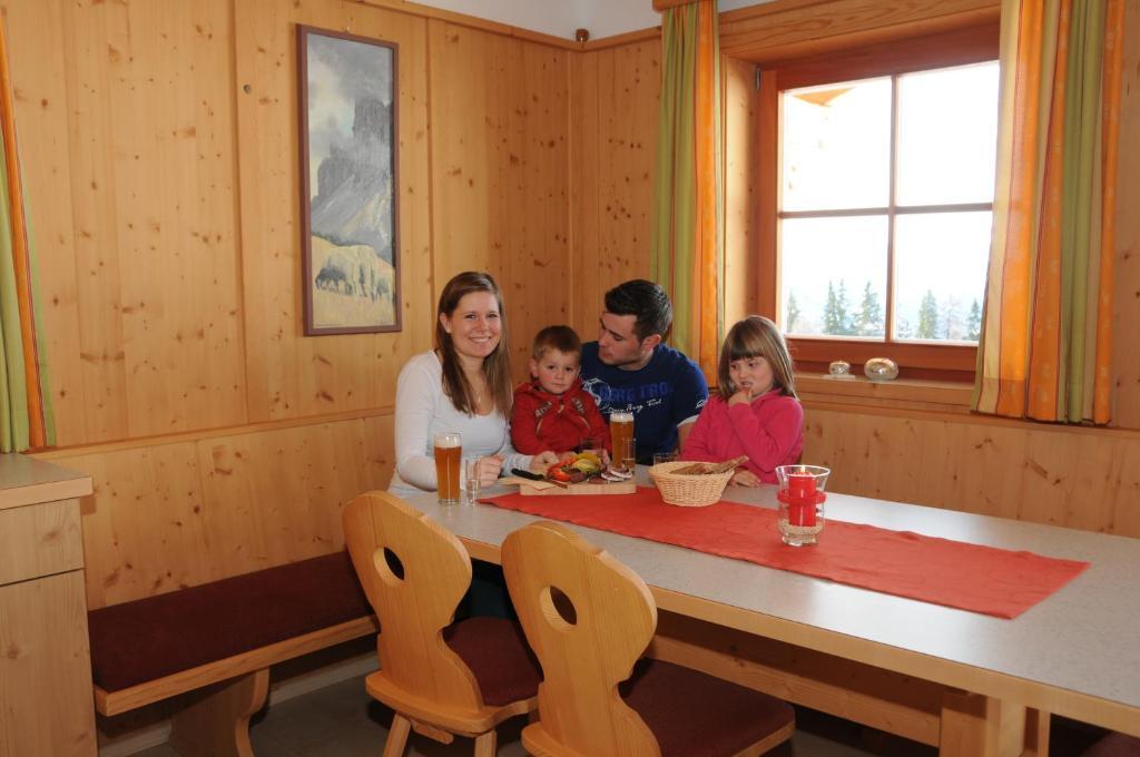 Mecki'S Dolomiten Panorama Stubn Debant Szoba fotó